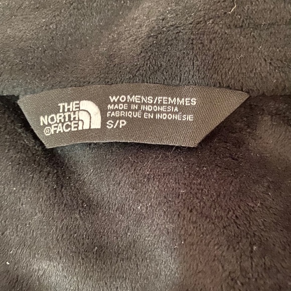 The North Face Dryvent Jacket - Picture 4 of 7